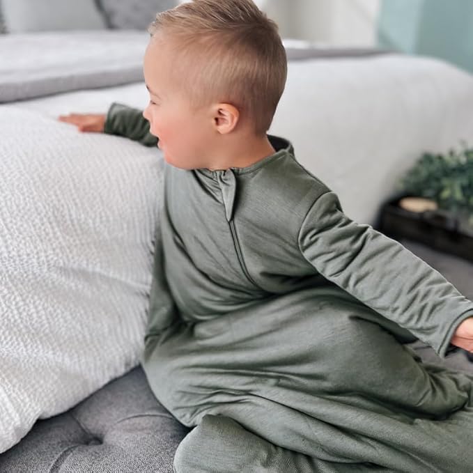 GUNAMUNA Unisex Long-Sleeve Sleep Sack, Wearable Sleep Bag for Babies and Toddlers, Soft Rayon, 1.0 TOG, 3 to 36 Months