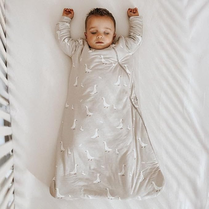 GUNAMUNA Unisex Long-Sleeve Sleep Sack, Wearable Sleep Bag for Babies and Toddlers, Soft Rayon, 1.0 TOG, 3 to 36 Months