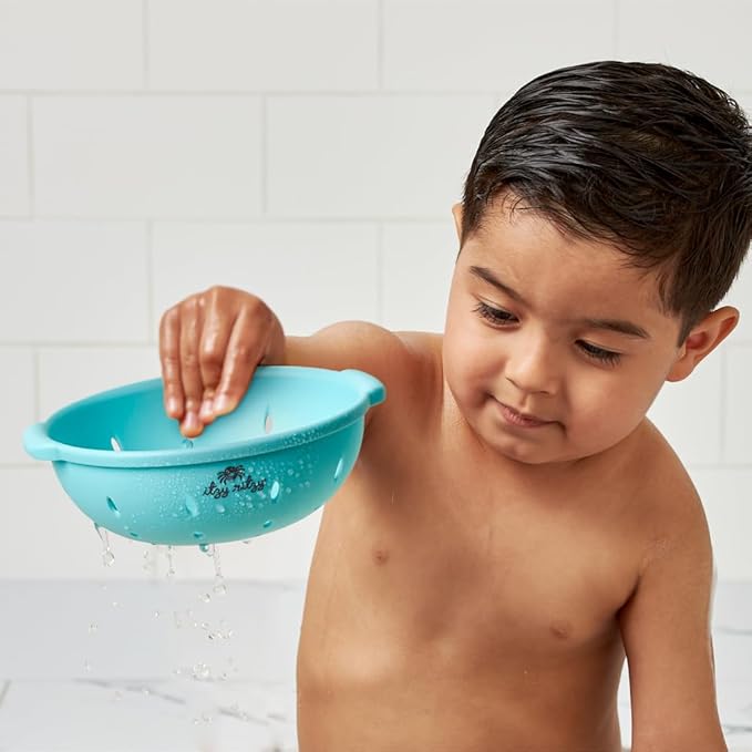Itzy Ritzy Bath Squirter Toys – Set of 3 Textured, Fruit-Shaped Bath Toys & 1 Sprinkle Strainer – Itzy Splash Pals Promote Sensory Play, Cause & Effect, & Motor Skill Development – 6 Mos & Up (Fruit)