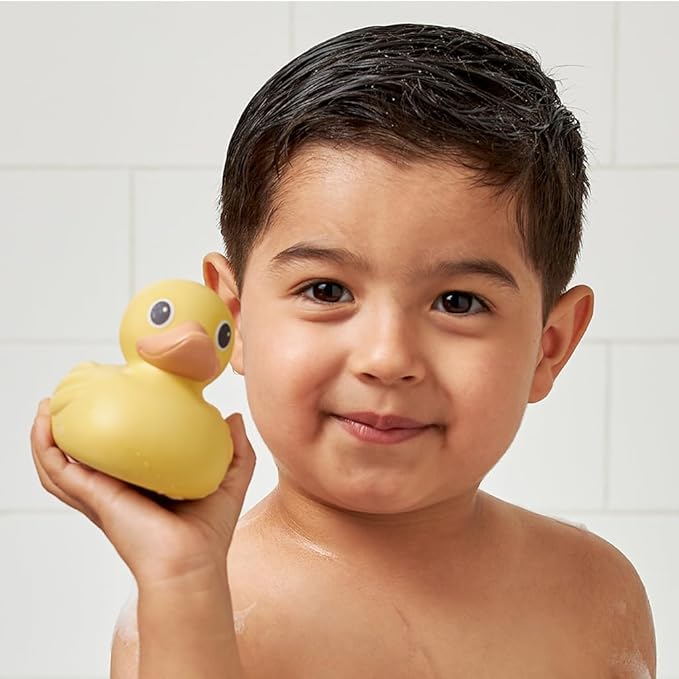 Itzy Ritzy Ducky Family – 3-Piece Floating Bath Toy Set with Watertight Design; Soft, Squeezable Ducks Designed for Ages 6 Months and Up (Ducks)