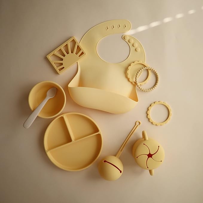 mushie Silicone Pacifier Holder Case (Daffodil)