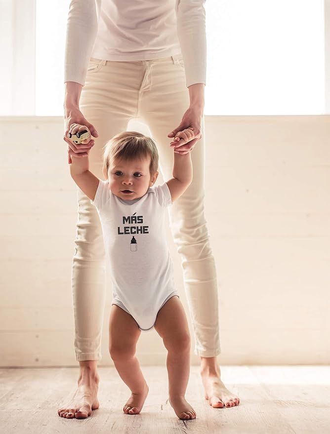 CBTwear Mas Leche - Baby Clothes - Funny Newborn Bodysuit Outfits for Boys and Girls