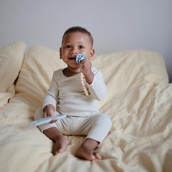 mushie 100% Silicone Baby Pacifier Clip BPA Free | Hera (Pale Yellow)