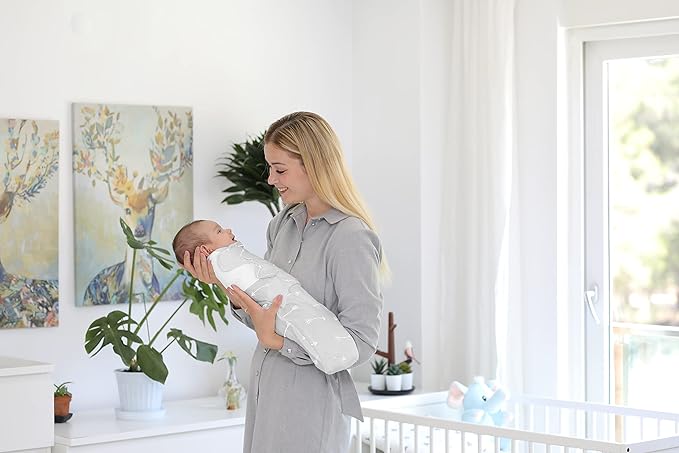 BaeBae Goods Swaddle Blanket, Adjustable Infant Baby Swaddling Wrap Set of 4, Baby Swaddling Wrap Blankets for Boys and Girls Made in Soft Cotton (Grey Triangles, 0-3 Months)