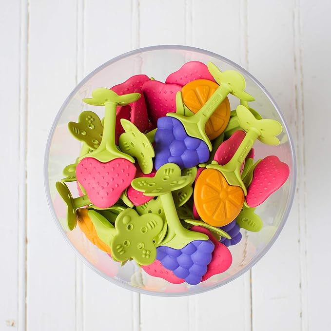Innobaby Original Teethin Smart EZ Grip Fruit Teether and Sensory Toy for Babies and Toddlers in Apple. BPA Free Teether