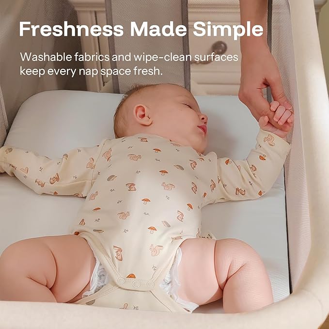 HARPPA Cuddly Bassinet, 2 in 1 Baby Bassinet with Breathable Mesh and Mattress, 6 Height Adjustable, Bedside Sleeper with Anchor Strap, Storage Basket and Wheels, Beige