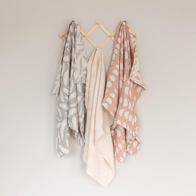 Crane Baby Blanket, Soft Cotton Jacquard Nursery and Stroller Blanket for Boys and Girls, Grey Feather, 30” x 40”
