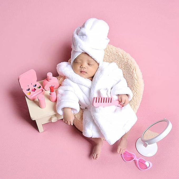 M&G House Newborn Photography Props - Bathrobe Outfits for Baby Photoshoots - Girl Baby Robe - Newborn Costume - White (0-6 Months)