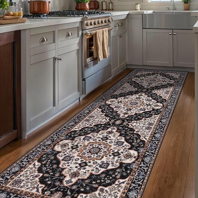 Ciicool Washable Runners Area Rug for Hallways, Ultra Soft 2'6 "x8' ft Boho Print Non-Slip Vintage Oriental Medallion Long Carpet for Kitchen Bedroom Laundry Bathroom