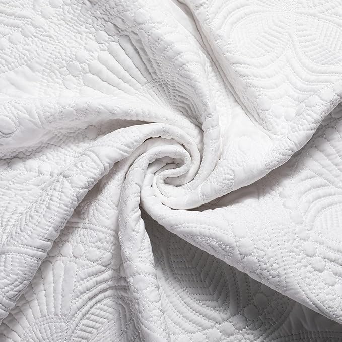 Embossed Baby Quilt Neutral Durable Lightweight Baby Blankets Four Seasons Cotton Nursery Bed Blankets for Personlized Monogram 46x36 Inches (White)