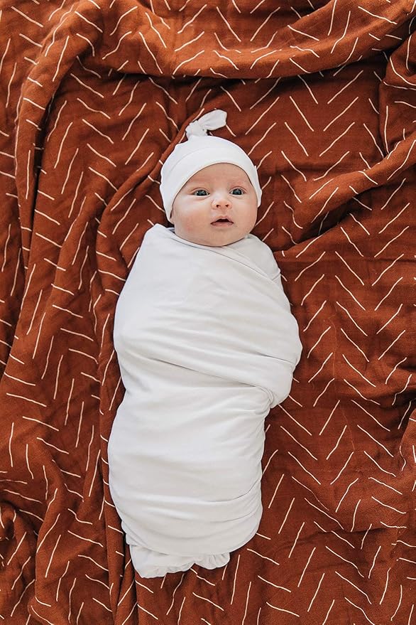 Mebie Baby White Stretch Swaddle, Modern and Neutral Swaddle Blanket for Baby Girl or Boy, Soft Baby Blankets, Newborn Swaddle Blanket, 0-3 Month, Comfy Wrap, Baby Essentials & Gifts (47" x 47")