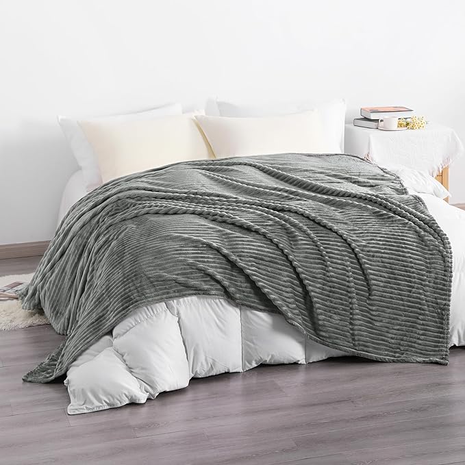 Ntbay Flannel Fleece Twin Blanket, Soft Lightweight Fuzzy Bed Blanket for Couch Sofa Bed All Seasons - Gray - 60 x 80 inches