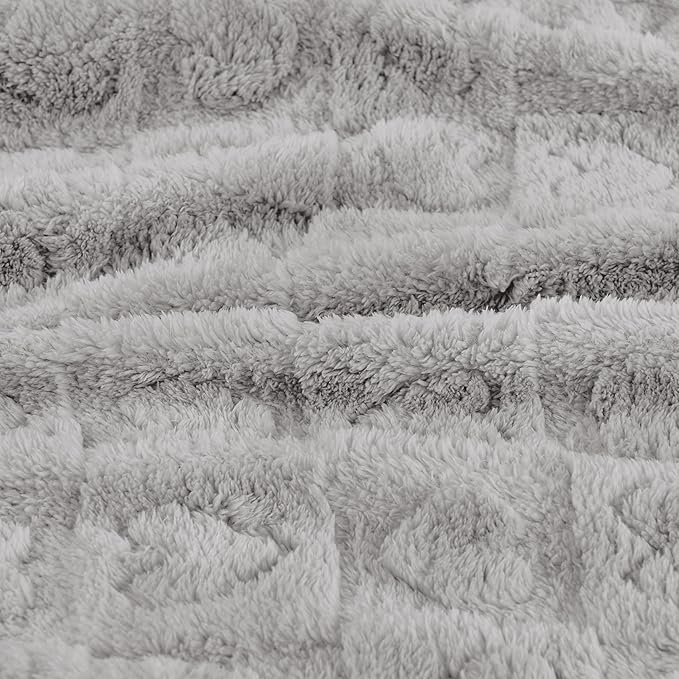 Yurhap Fleece Baby Blanket Heart Checkered, Ultra Soft Cozy Baby Blankets for Boys Girls, Fluffy Infant Toddler Newborn Receiving Gifts for Crib Stroller 30"x40" (Silver Grey)