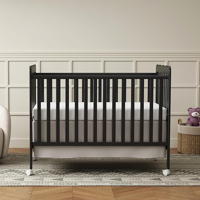 4 in 1 Convertible Baby Crib, Wooden Nursery Cribs Converts into Toddler Bed and Daybed, 3 Adjustable Base, Non-Toxic Finishes, Removable Wheels (Black)