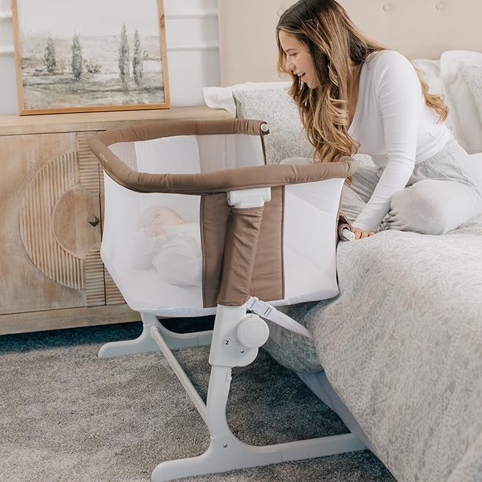 Baby Delight Beside Me Dreamer Bassinet | Bedside Sleeper & Baby Bassinet | 6-Position Height Adjustment | 100% GOTS Certified Organic Cotton Fabric | Organic Mocha