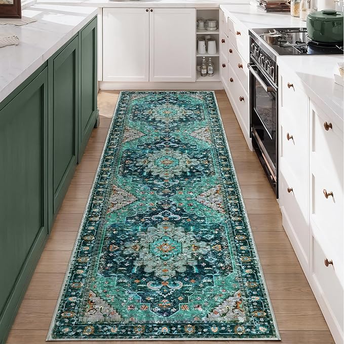Ciicool Washable Runners Area Rug for Hallways, Ultra Soft 2'6 "x8' ft Boho Print Non-Slip Vintage Oriental Medallion Long Carpet for Kitchen Bedroom Laundry Bathroom