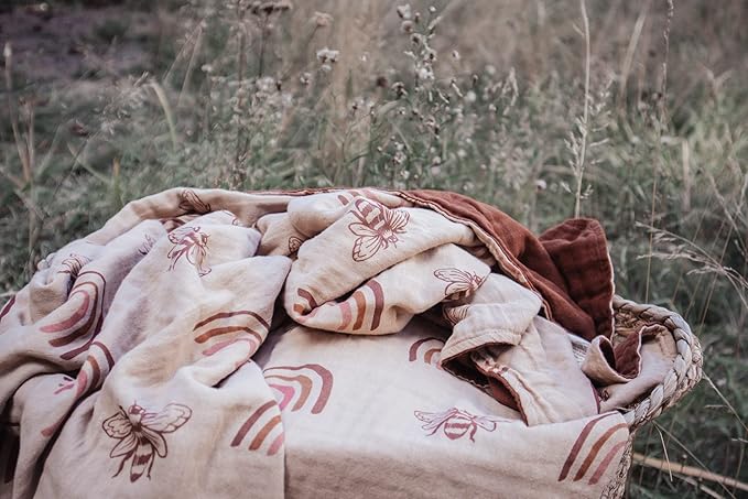 Leyl&Ari Basic Toddler Blanket | Organic Cotton Reversable Toddler Crib Blanket | Gender Neutral (Cherrywood/Neutral)