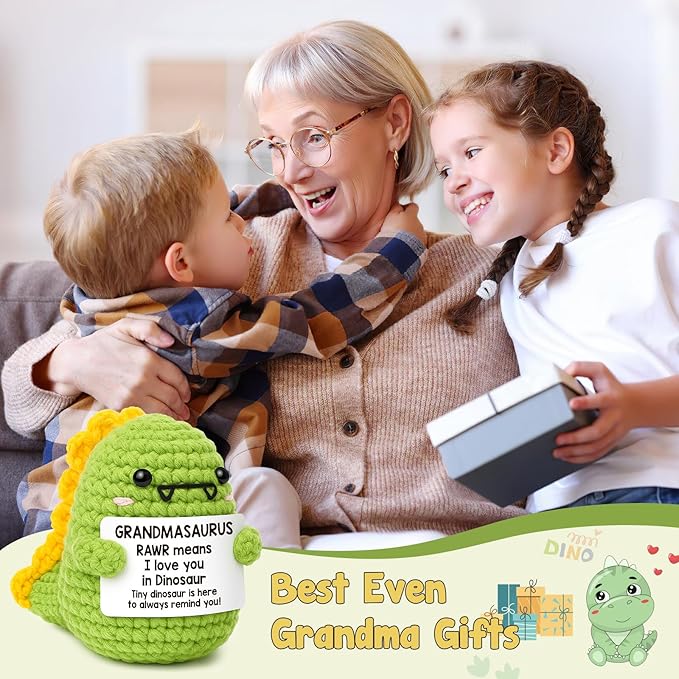 Mini Birthday Gift for Grandma from Granddaughter Grandson I Love You Grandmother Best Ever Grandparents Day Handmade Crochet Small Dinosaur Thanksgiving Day Presents for Great Grandma Nana Gigi