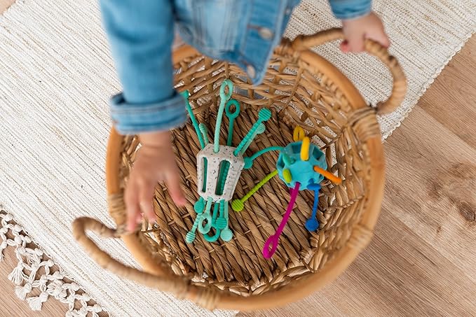 Mobi Zippee Activity Toy - Sensory Activities for Toddlers and Kids, BPA-Free and Food Grade Silicone, Montessori Learning Games for Ages +1 (Mintee)