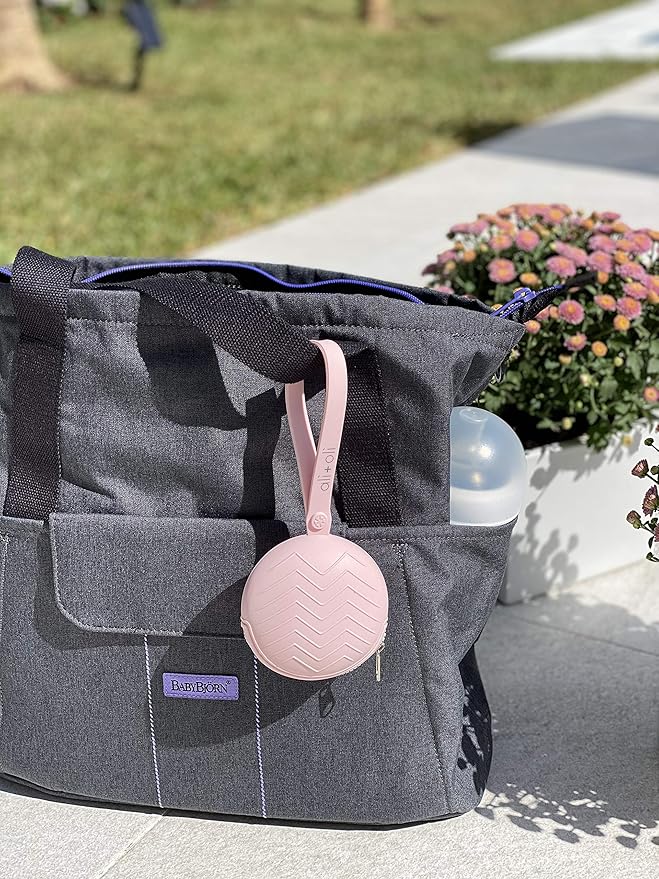 Ali+Oli BPA-Free Silicone Pacifier Holder Case (1-pk) Diaper Bag Accessory Newborn Travel Baby Pacifier Pouch (Cork)