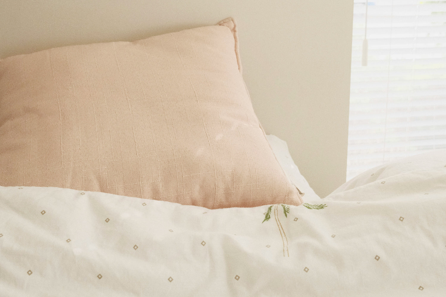 Crib Sheets for Baby Boys & Girls | Soft, Breathable Bedding