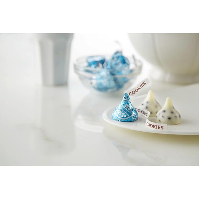 Hershys Kisses Cookies&Cream 4.25LB Approx 450 Pieces - Bulk Candy Individually Wrapped Candy, - Chocolates For Gifting Blue Bulk Hershys Snacks - Kisses Snack Blue Foil Perfect For gift Box or Pinata Stuffers - Perfect Holiday Treats for Adults & Kids