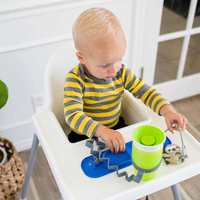 BUSY BABY Silicone Mat Bundle - 1 Original Mat Plus 1 Mini Mat, New Stronger Suction Cups, 6 Straps to Secure Baby Essentials and Keep Off The Floor, Baby Led Weaning, Wet Bag Included (Spearmint)
