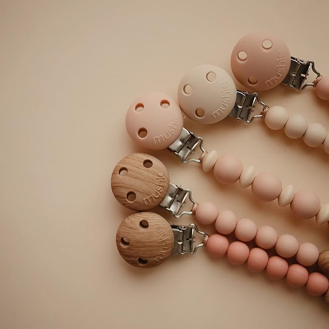 mushie 100% Silicone Baby Pacifier Clip BPA Free | Eva (Powder)