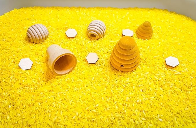 Kids Sensory bins Montessori sensory bin, sensory toys, Sensory bins, Sensory Bin For Preschoolers (Bee)