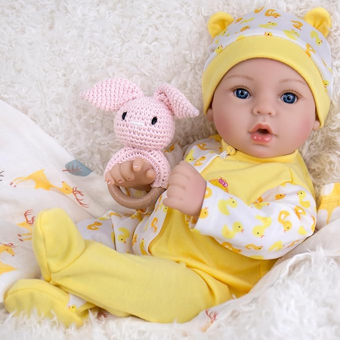 Aori Realistic Reborn Baby Dolls - 18 Inch Lifelike Newborn Girl Doll with Yellow Outfit & Feeding Set, Gift for Girls Kids Toddlers