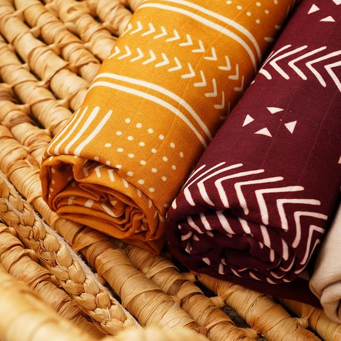 Muslin Swaddle Blankets for Baby Boys and Girls,3 Pack Breathable Soft Receiving Blanket,Large 43.3X 43.3 inches,Newborn Essentials Must Haves(Geometry)