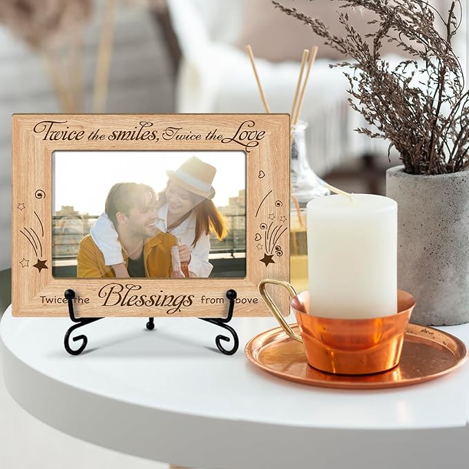 Twins Photo Frame, Wooden Photo Frame with Stand, Twins Gifts for Babies, Twins Gifts for Mom Sister Bestie, Home Office Desk Decor Photo Frame Tabletop Display -xk36