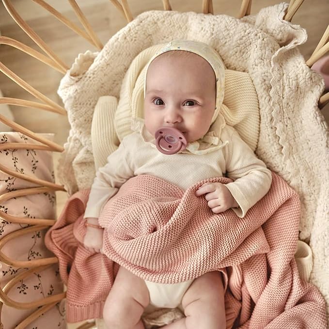 Heritage Knit Organic Swaddle Blanket for Girls - 100% Soft Luxury Cotton Knit Receving Swaddler - Warm Cozy Swaddling Blanket for Newborns Infants & Toddler (0-2Yrs - Dreamy Lilac)