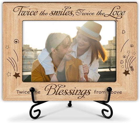 Twins Photo Frame, Wooden Photo Frame with Stand, Twins Gifts for Babies, Twins Gifts for Mom Sister Bestie, Home Office Desk Decor Photo Frame Tabletop Display -xk36