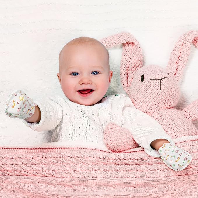 Geyoga 40 Pairs Newborn Baby Mittens No Scratch Mittens Soft Elastic Infant Baby Gloves for 0-6 Months