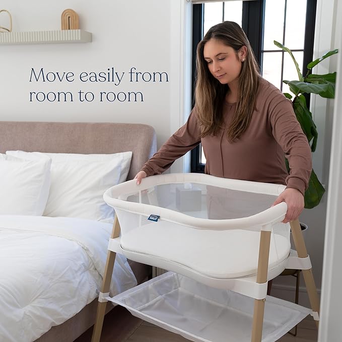 HALO BassiNest Essential Sleeper – Portable Baby Bassinet with Breathable Mesh Sides, Storage Shelf & Easy Assembly – Lightweight, Space-Saving Bedside Crib for Newborns