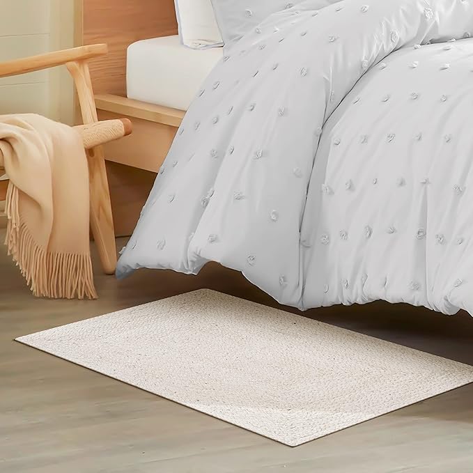 Hausattire Hand Woven Jute Braided Rug, 2'x3' – Off White, Reversible Boho Entry Area Rugs for Kitchen, Living Room I Farmhouse Indoor Outdoor Decorative Floor Rug, 24x36 Inch