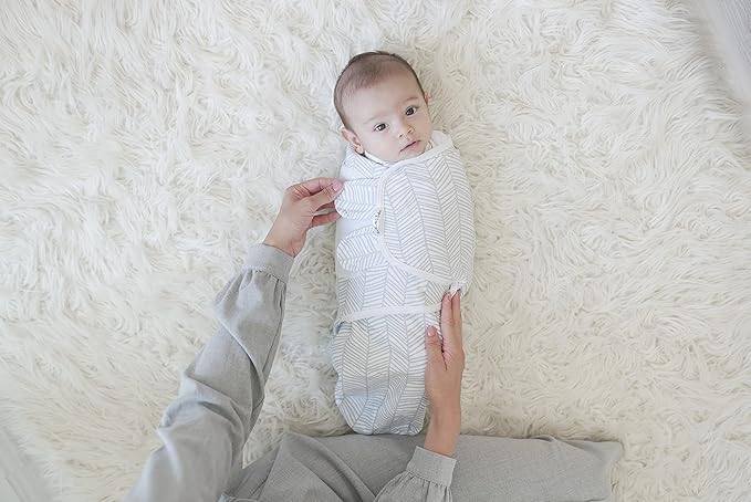 BaeBae Goods Swaddle Blanket, Adjustable Infant Baby Swaddling Wrap Set of 4, Baby Swaddling Wrap Blankets for Boys and Girls Made in Soft Cotton (Green/Grey Triangles, 3-6 Months)