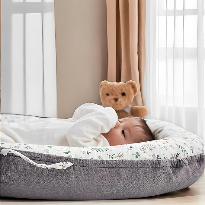 Premium Muslin Baby Lounger - Foldable, Adjustable & Breathable Infant Seat for 0-24 Months, Portable Travel Design with Mesh Liner, Soft & Cozy for Home & On-The-Go