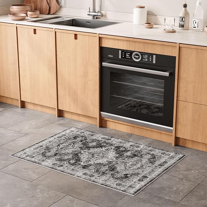 Dripex Vintage Washable Rug 2x3 Indoor Door Mat Non-Slip Entryway Rug Distressed Low-Pile Small Rug for Front Entrance Bathroom Rug Kitchen Living Room Bedroom