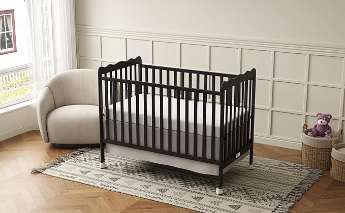 4 in 1 Convertible Baby Crib, Wooden Nursery Cribs Converts into Toddler Bed and Daybed, 3 Adjustable Base, Non-Toxic Finishes, Removable Wheels (Black)