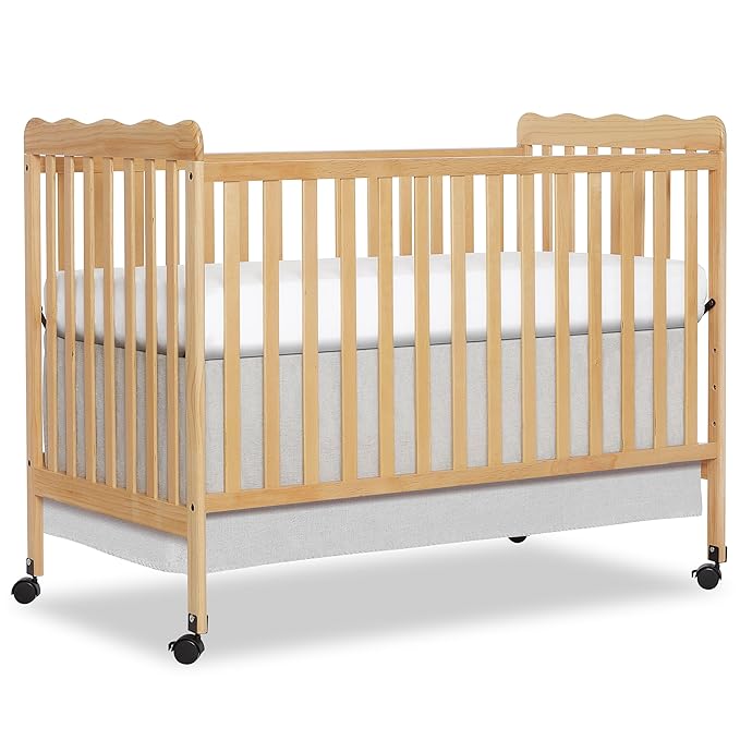 Dream On Me Carson Classic 3-in-1 Convertible Crib in Natural