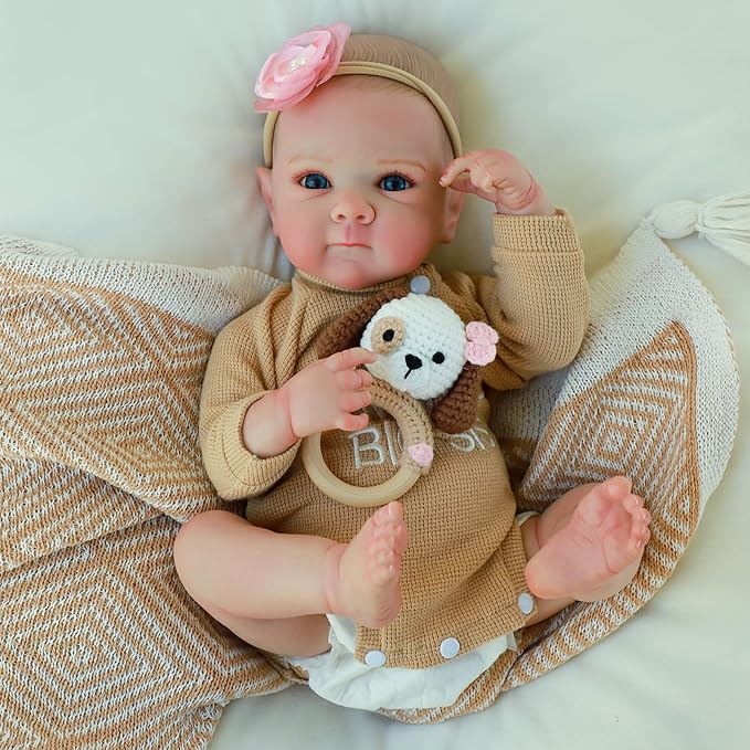 Realistic Reborn Baby Dolls - 20 Inch Cute Silicone Baby Girl Doll， Lifelike Newborn with Full Vinyl Body,Real Life Baby Dolls with Accessories for 3+ Years Old Kids Gifts