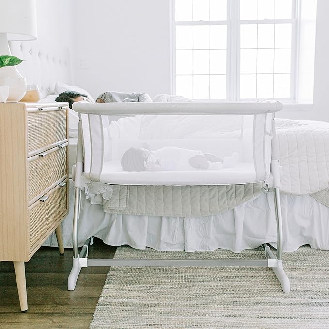 Baby Delight Beside Me Dreamer Bassinet | Bedside Sleeper | 6-Position Height Adjustment | Driftwood Grey