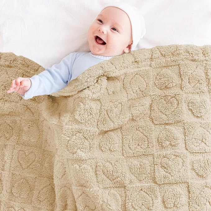 Yurhap Fleece Baby Blanket Heart Checkered, Ultra Soft Cozy Baby Blankets for Boys Girls, Fluffy Infant Toddler Newborn Receiving Gifts for Crib Stroller 30"x40" (Khaki)