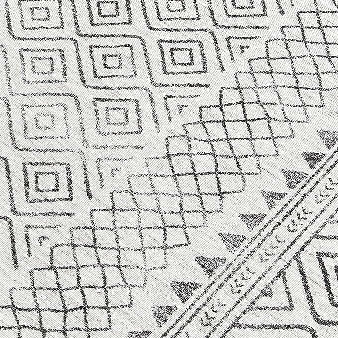 ReaLife Rugs Machine Washable Area Rug Runner - Living Room Bedroom Bathroom Kitchen Entryway Office - Padded Low Pile Stain Resistant Premium - Boho Farmhouse Vintage - Aria - Ivory 2'6" x 8'