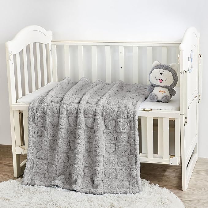 Yurhap Fleece Baby Blanket Heart Checkered, Ultra Soft Cozy Baby Blankets for Boys Girls, Fluffy Infant Toddler Newborn Receiving Gifts for Crib Stroller 30"x40" (Silver Grey)